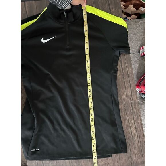 Nike Dri-Fit Black Highlighter Yellow Stripe Quarter Zip Sweater Size M Running - Picture 10 of 11